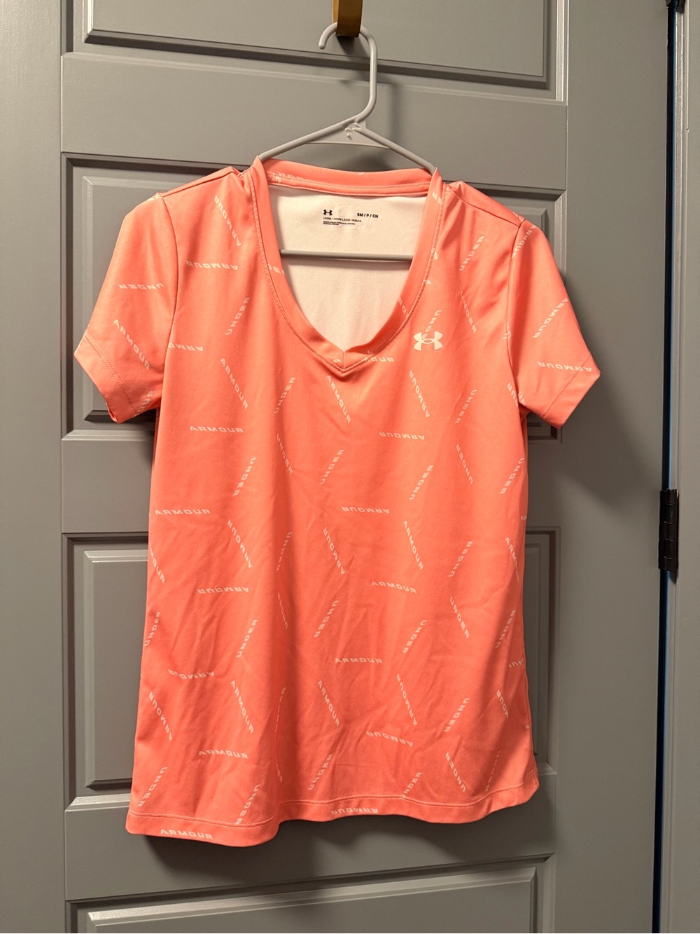 Under Armour Coral V-Neck Short Sleeve Performance Tee